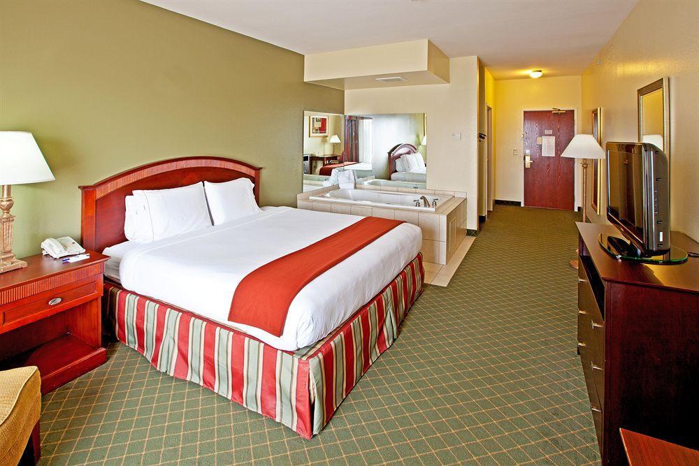 Holiday Inn Express Hotel & Suites Lexington-Downtown University By Ihg Екстериор снимка