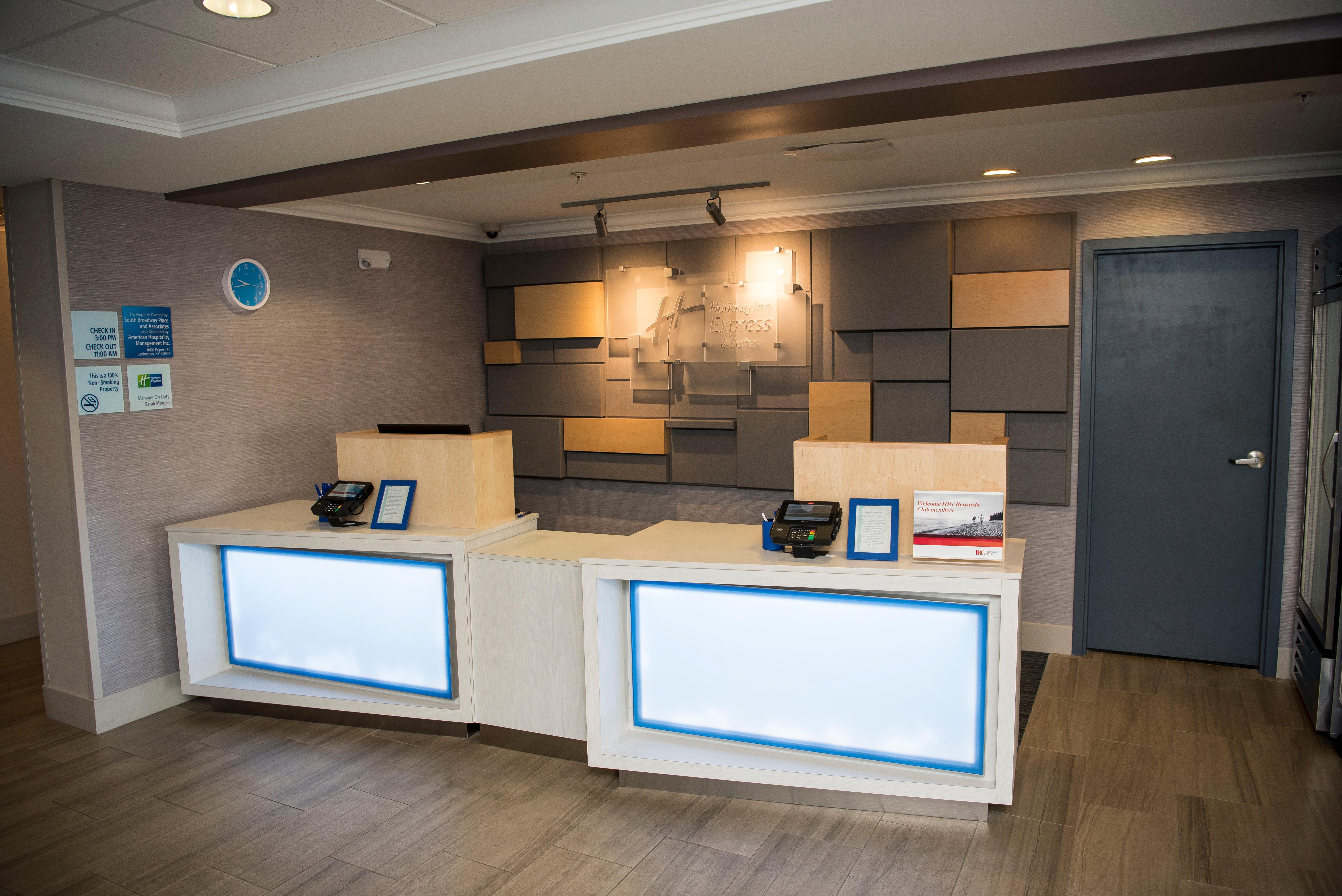 Holiday Inn Express Hotel & Suites Lexington-Downtown University By Ihg Екстериор снимка