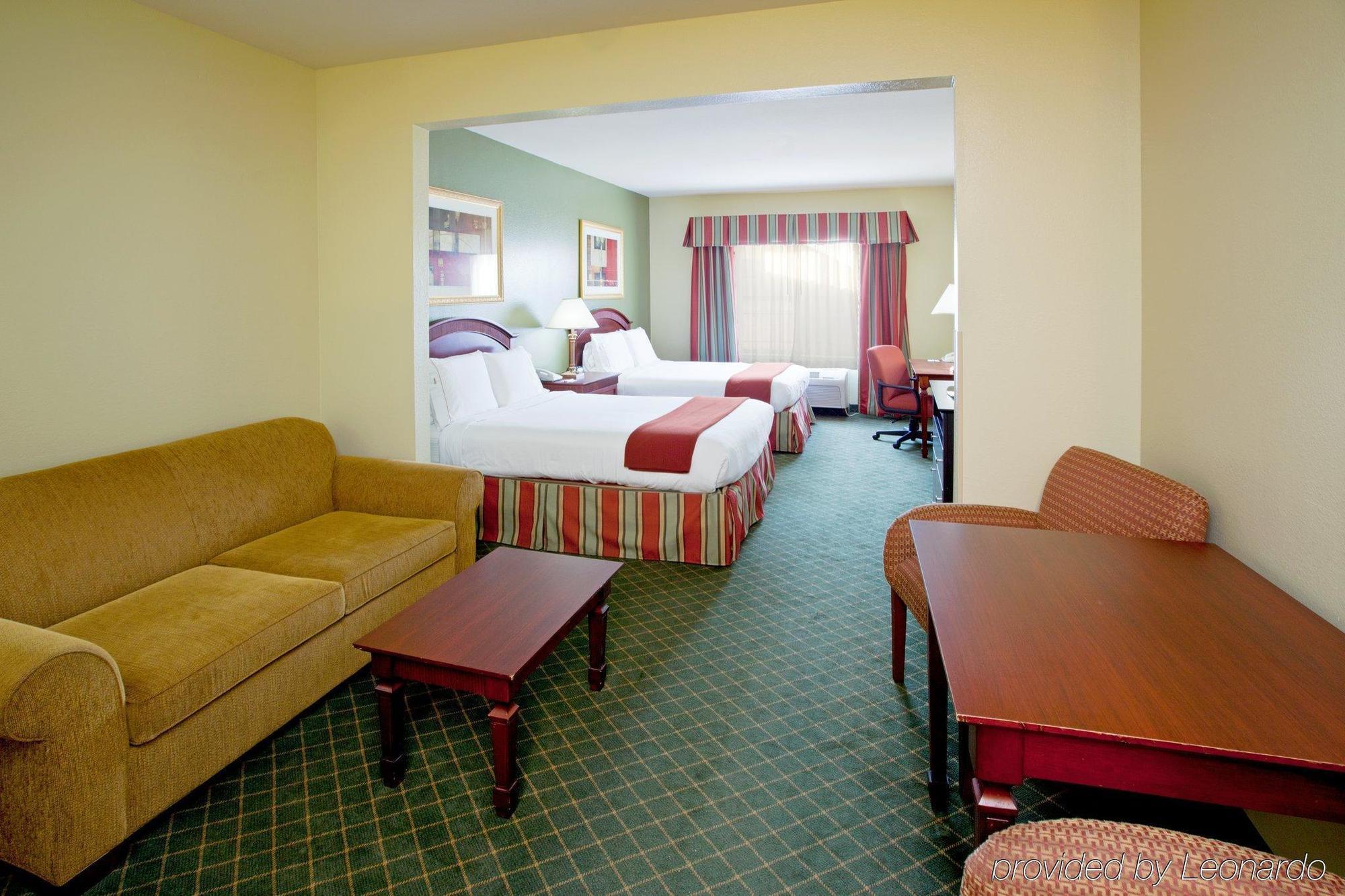 Holiday Inn Express Hotel & Suites Lexington-Downtown University By Ihg Екстериор снимка
