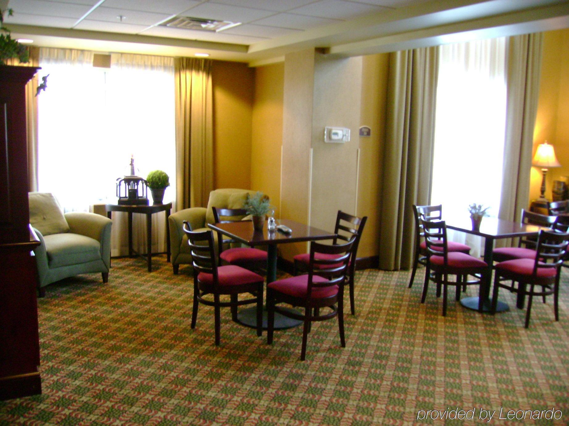 Holiday Inn Express Hotel & Suites Lexington-Downtown University By Ihg Екстериор снимка